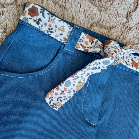 Jupe avec ceinture à nouer