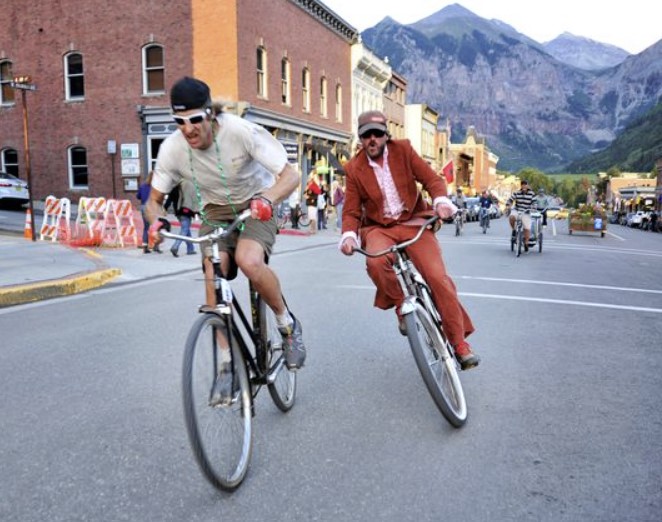 Cruiser Bike Rental #1 (24 hrs)