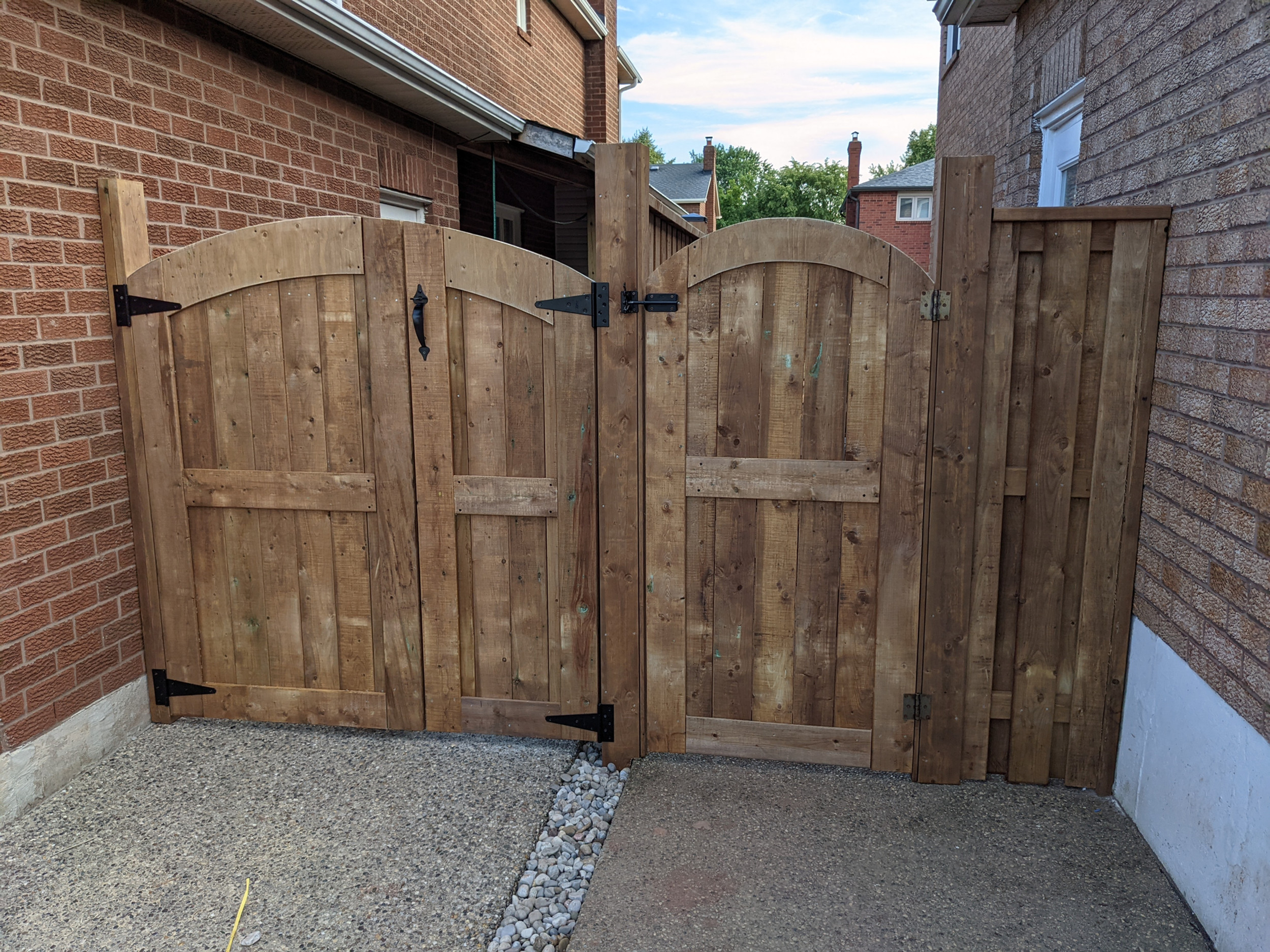 Why You Should Hire a Professional for Gate Repair | Citadel Fence & Deck