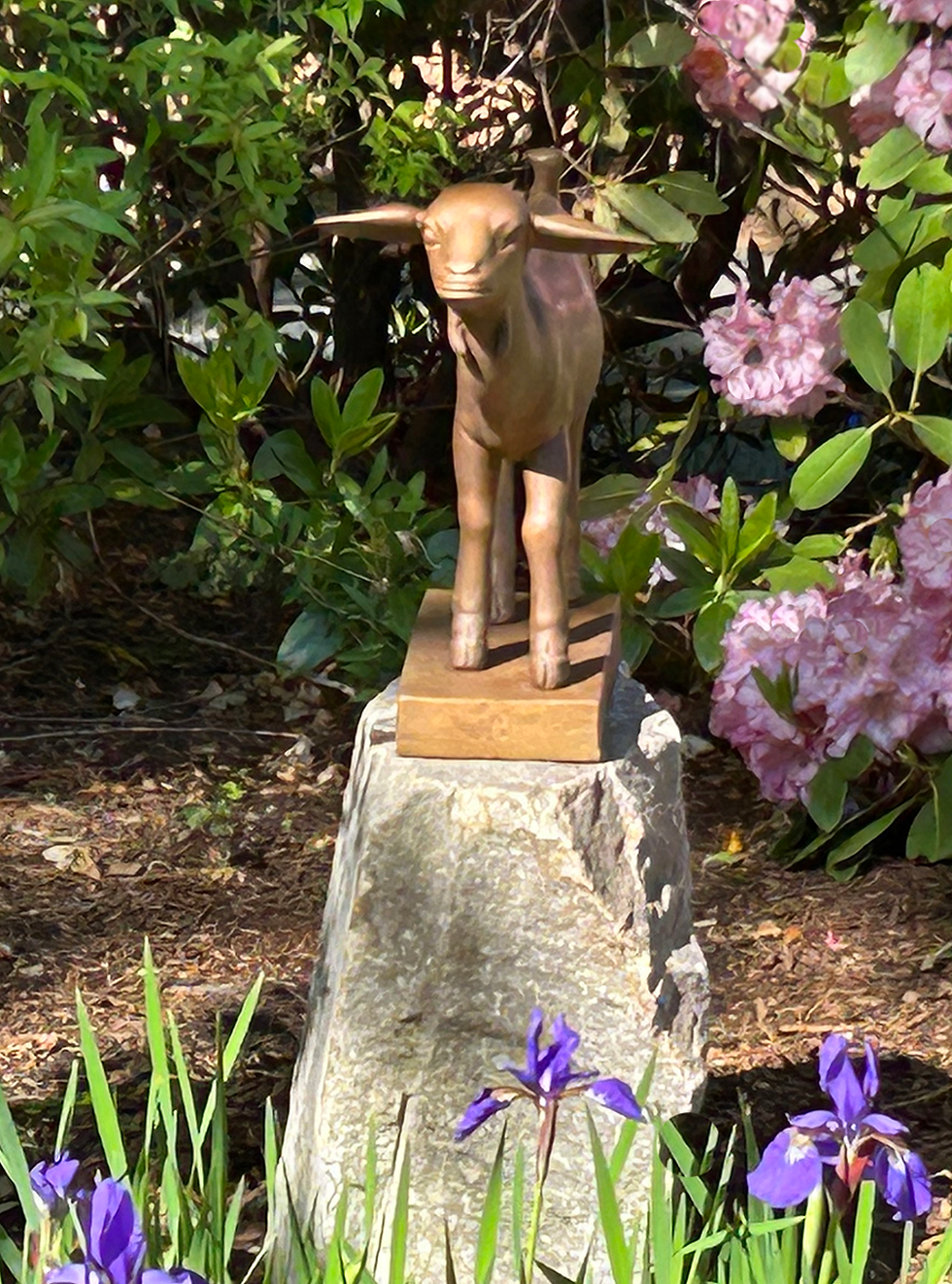 Yasuna Denny Sculpture Garden
