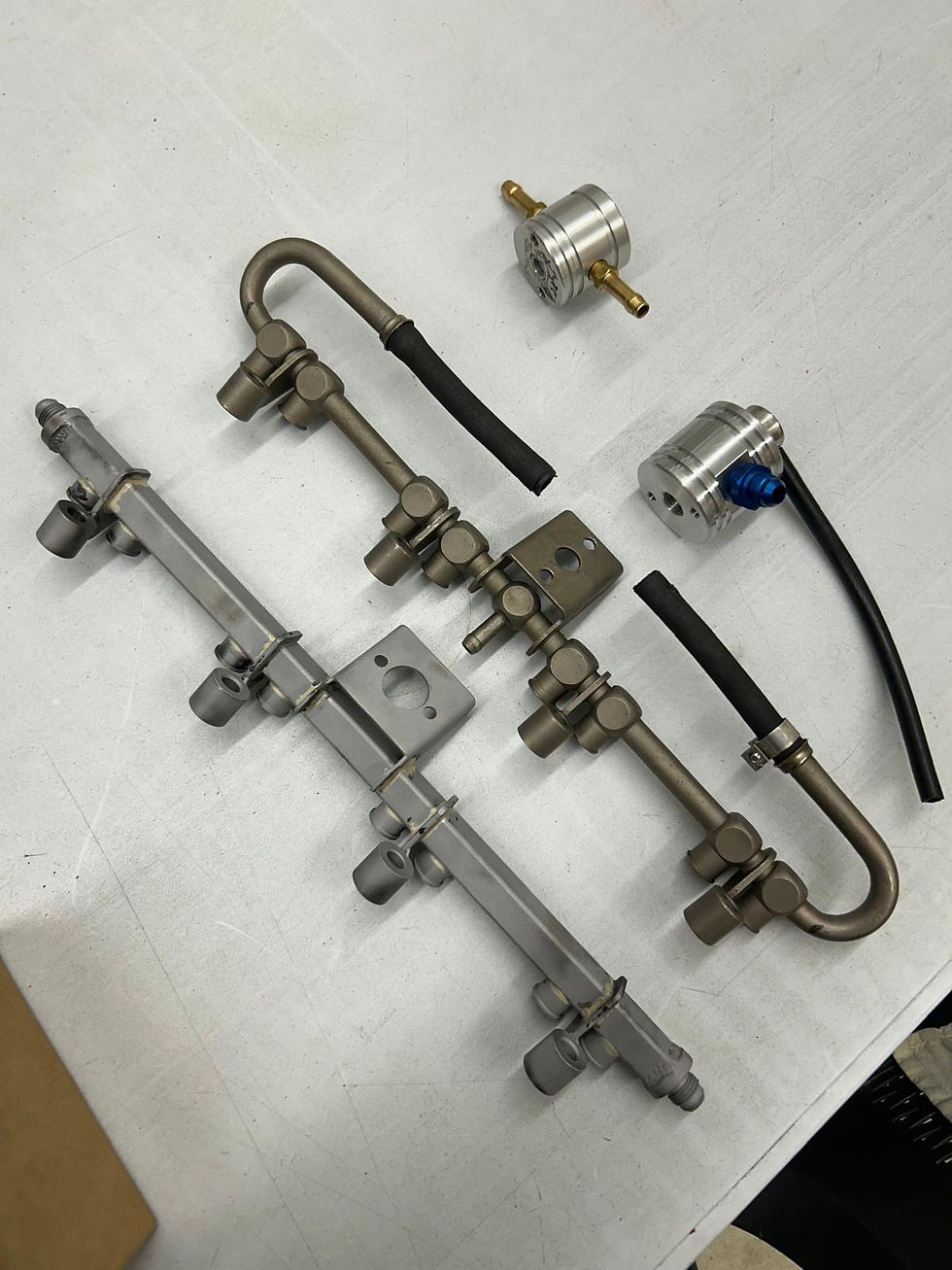Delta S4 fuel system 1.JPG