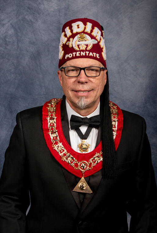 Illustrious Sir Scott Shirkey elected as Potentate of Midian Shrine for 2025