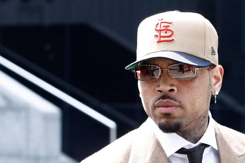 Chris Brown : le chanteur plaide coupable après une bagarre dans une boîte de nuit londonienne