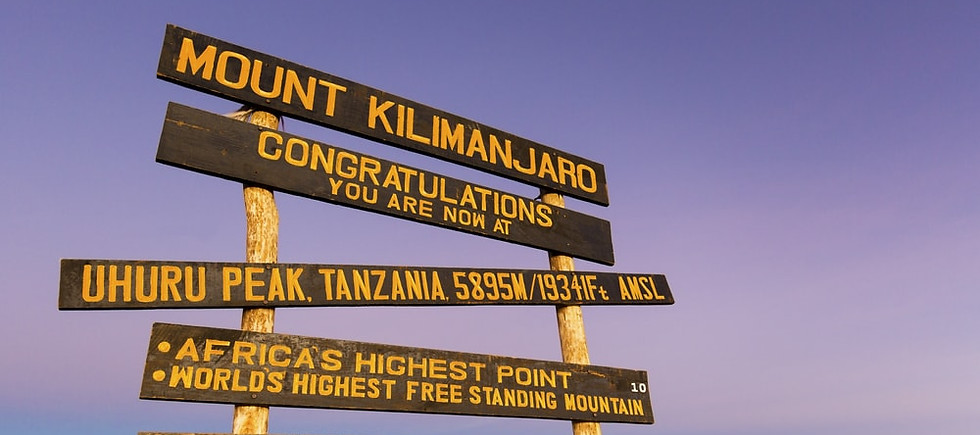 BENARRIVATI AFRICA LUXURY TRAVEL EXPERTS – BEST SAFARI TOUR OPERATOR – SUMMIT AT UHURU PEAK 5,895 M – KILIMANJARO EXPEDITION 2026