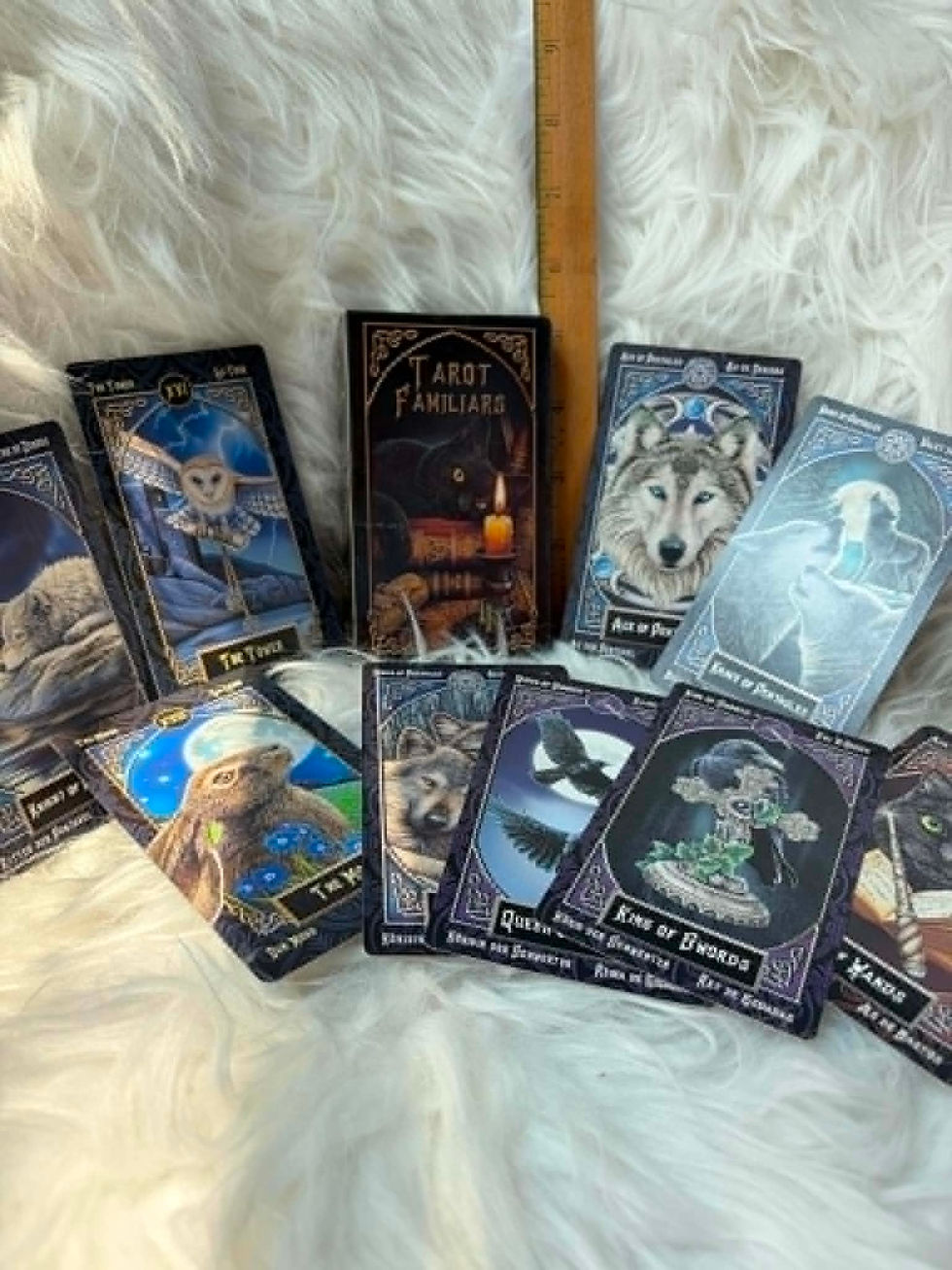 Thumbnail: Tarot Familiar - Tarot Deck