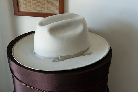 cattleman custom hat