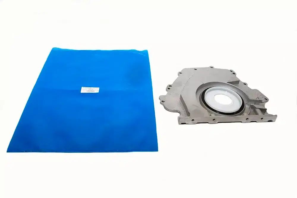 RANGE ROVER L322 4.4 V8 CRANKSHAFT OIL SEAL RETAINER LR029001