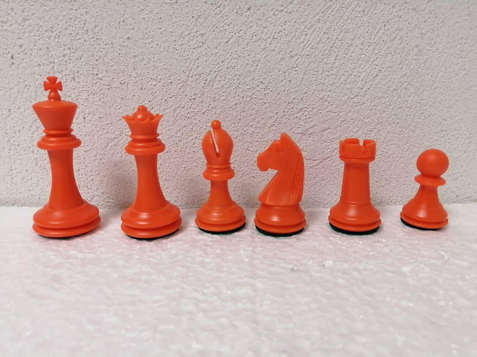 Miniatura: Juego de Piezas de Ajedrez New Style Colores 3.35" de plastico