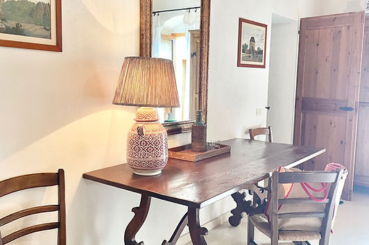 comfortable desk in Baglio Campofranco