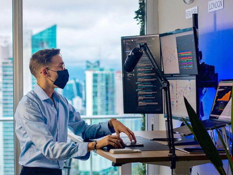 Elliot Hewitt Stratégie Trading