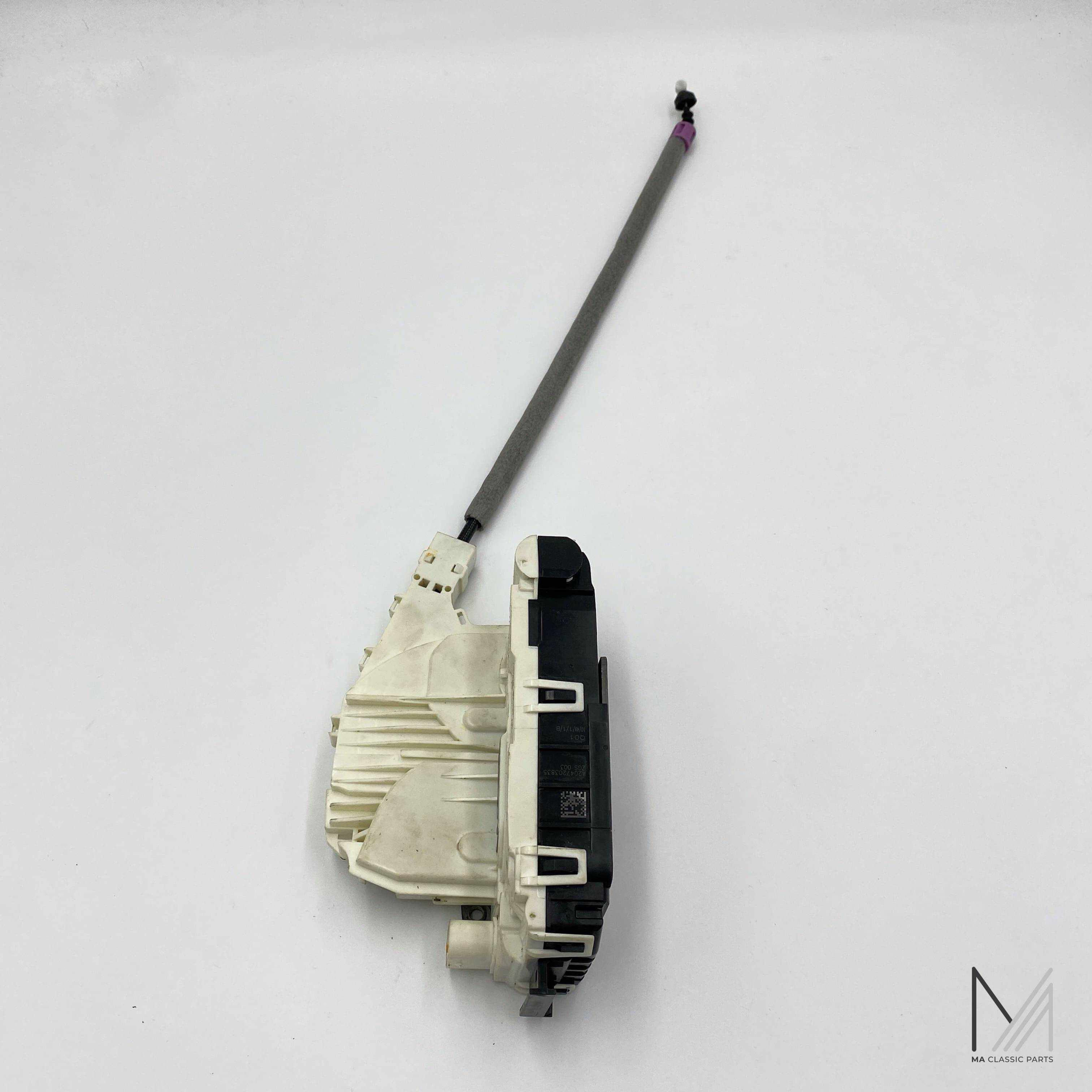 Mercedes-Benz W204 W207 W212 W218 Türschloss NOS A2047203835