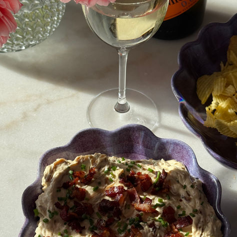 Karamelliserad lök-dipp