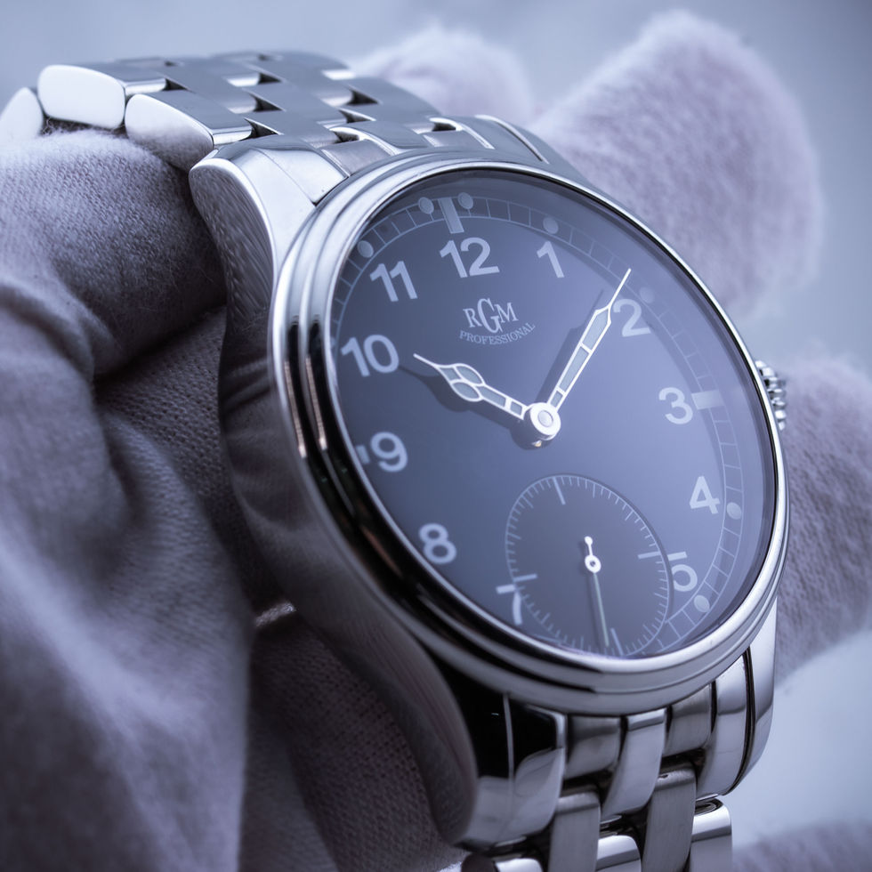 RGM 150 Watch Face Closeup