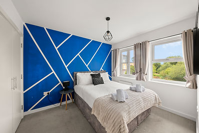 3d-rendering-beautiful-comtemporary-luxury-bedroom-suite-hotel-with-tv.jpg