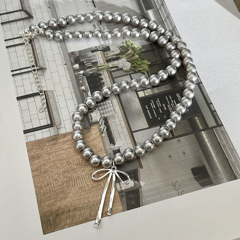 Thumbnail: Luna Bow Beaded Necklace