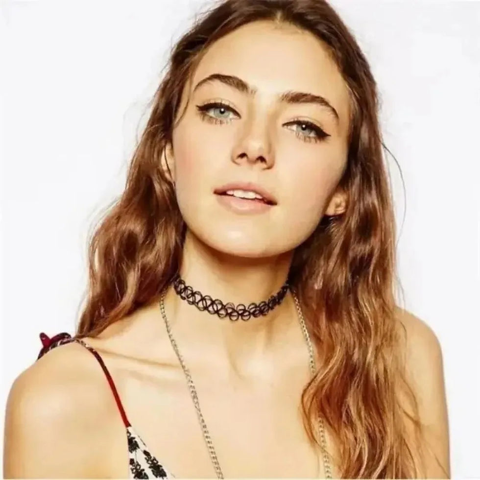 Thumbnail: Noir Loop Choker