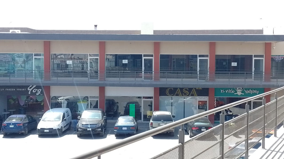 locales de 43 al 50 75m2.jpeg