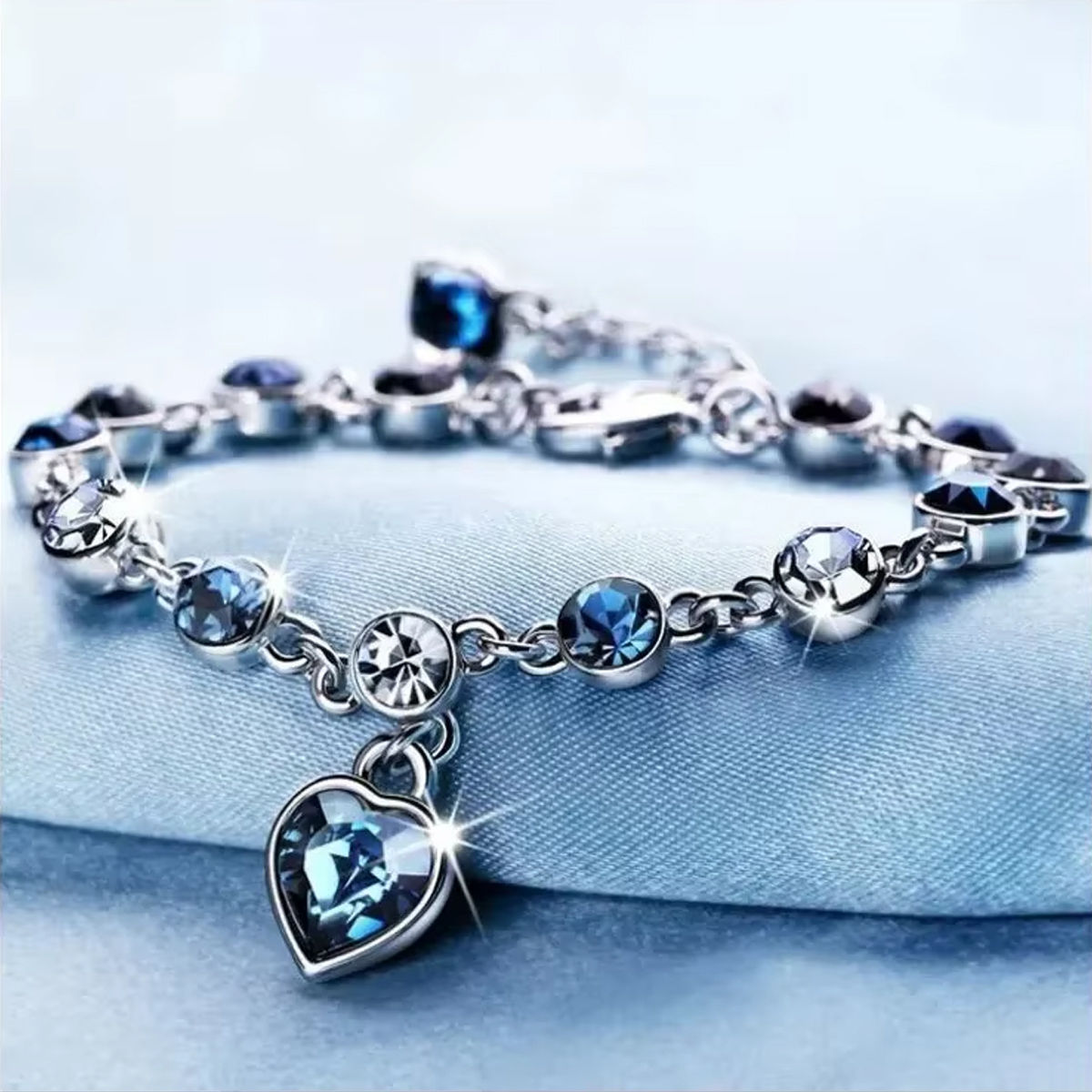 Women Silver Color Lucky Bracelet Female Blue Crystal Heart Charm Pulseras Brace
