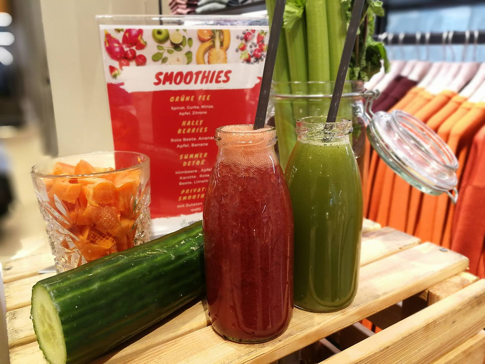 Miniaturbild: frisch gemixte Smoothies