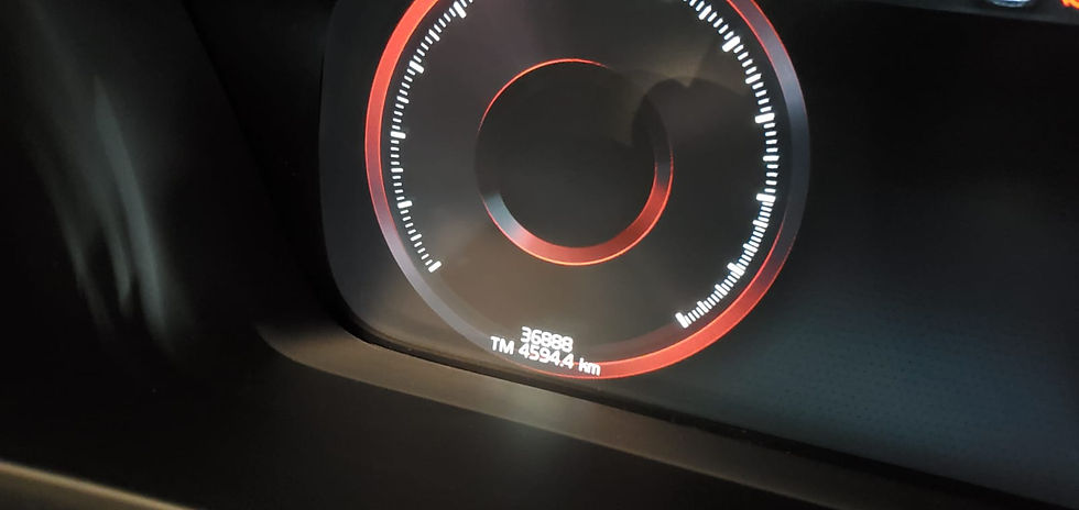 縮圖：2017 VOLVO XC90 T6 R DESIGN