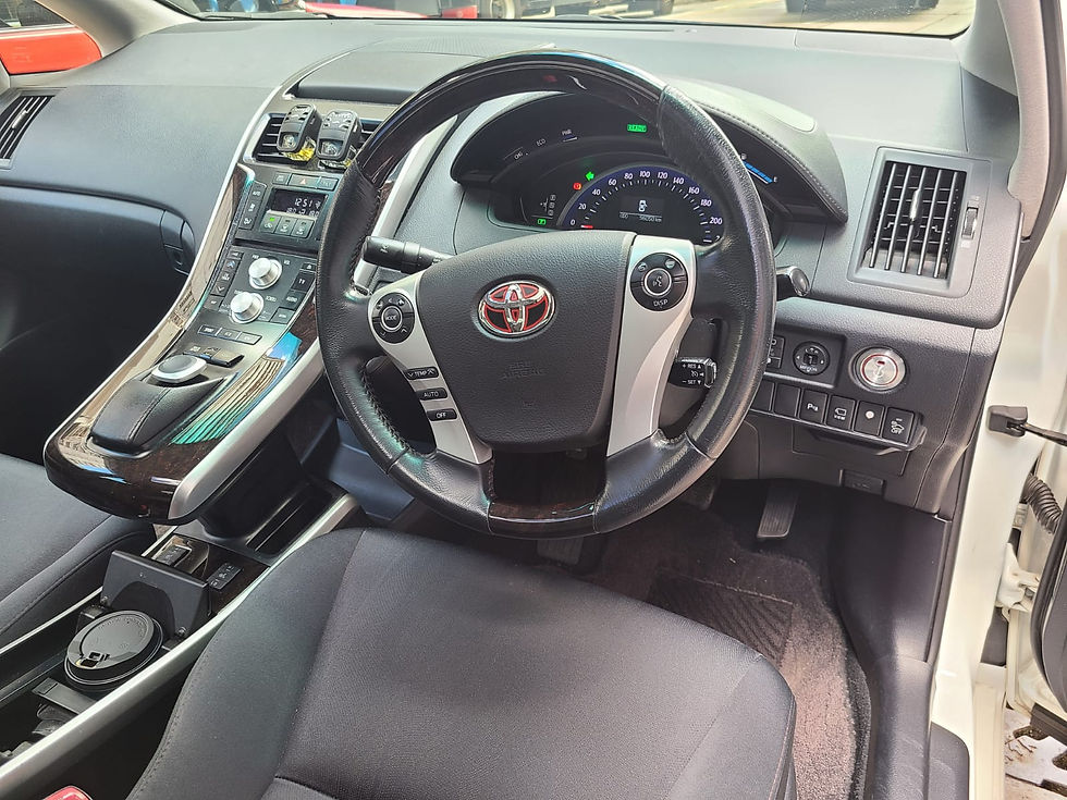 縮圖：2015 TOYOTA SAI HYBRID G