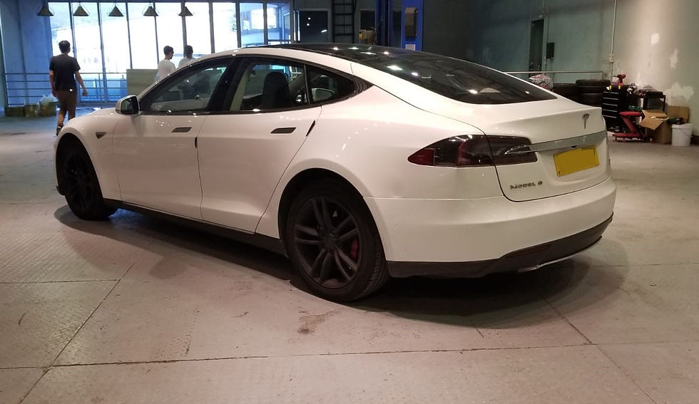 縮圖：2015 TESLA MODEL S 85