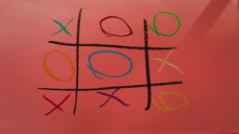 xoxo_stills (6).png