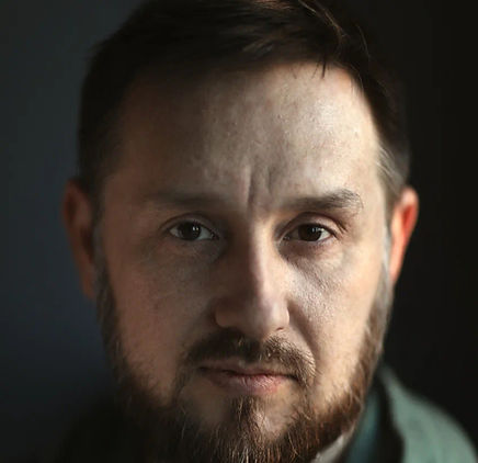 Karpov (2)_edited.jpg