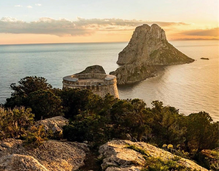 Es Vedra Ibiza.png