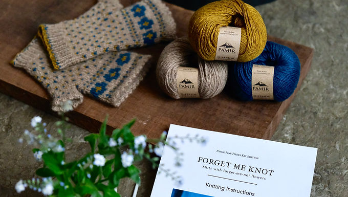 KNITTING KIT FORGET ME KNOT