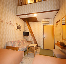 loft room.jpg