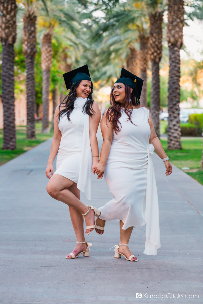 What to Expect From a Graduation Photographer Session