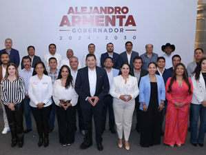 Alejandro Armenta y alcaldes electos juntos por el bienestar y la seguridad de las familias poblanas