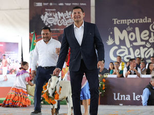 Mole de caderas enaltece patrimonio cultura