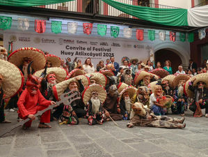 El Huey Atlixcáyotl 2025, orgullo de Puebla y esencia del México profundo: Alejandro Armenta