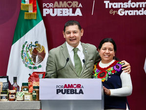 Revolución del campo en Puebla es una realidad: Armenta Mier