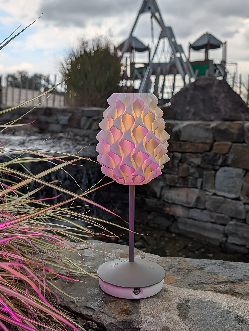 Miniaturbild: LED-Tischleuchte Lily 2. Generation