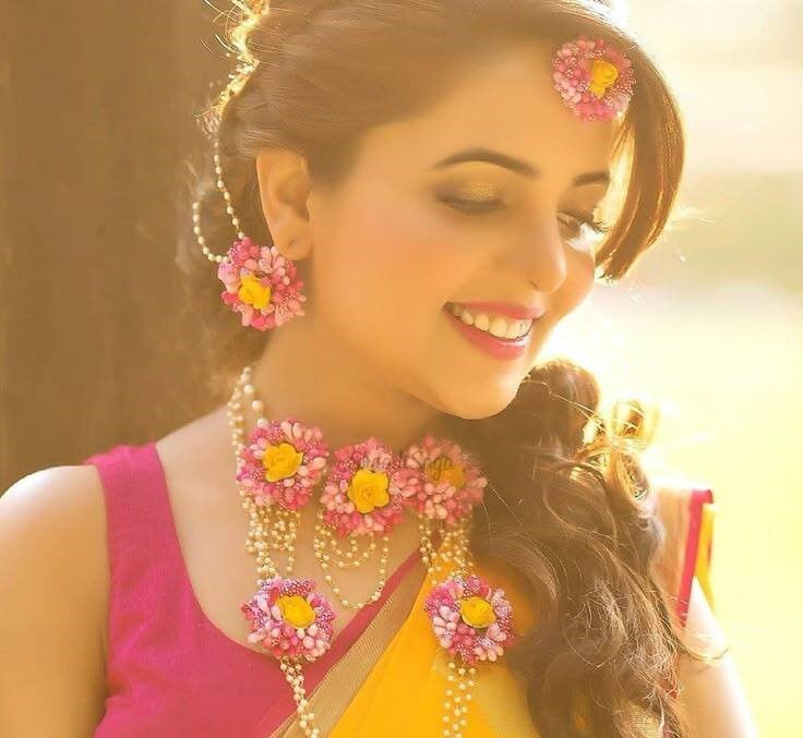flower haldi look for bride