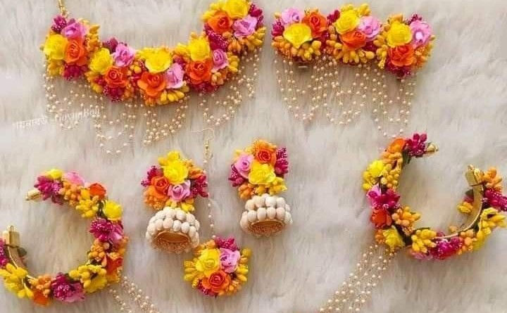 handmade flower jewellery for haldi