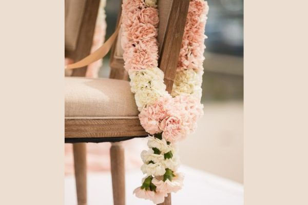 garland for engagement