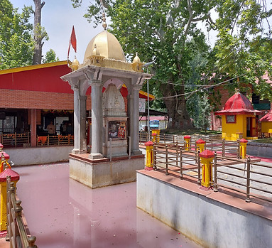Khanqah-e-Moula - A Sufi Retreat in Kashmir presented by trivilio