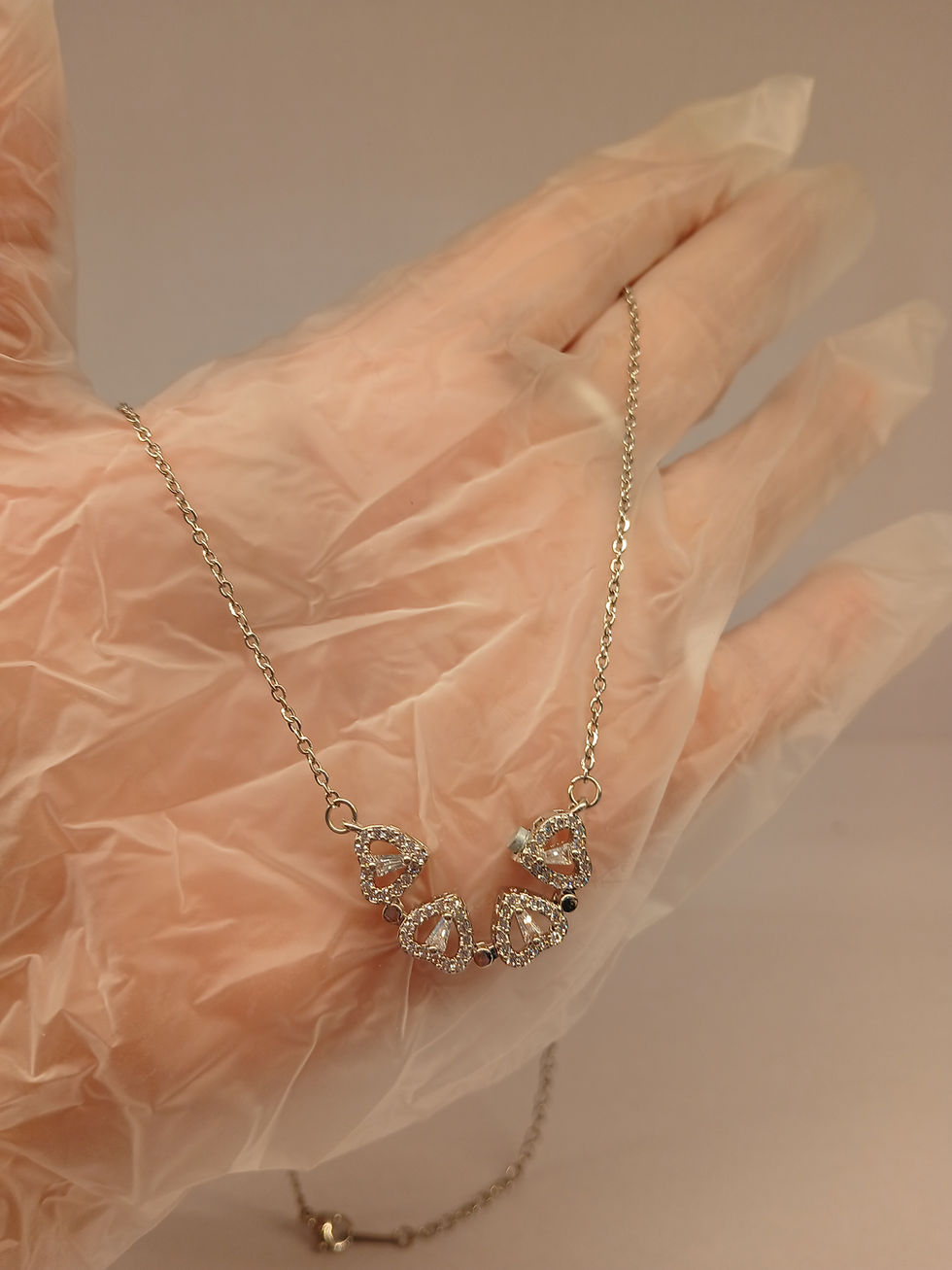 Thumbnail: Necklace silver magnetic flower shape