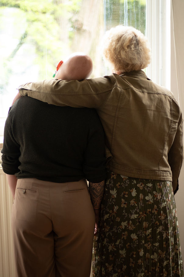 nieuwe beweging naar verbinding loslaten van oude familie patronen