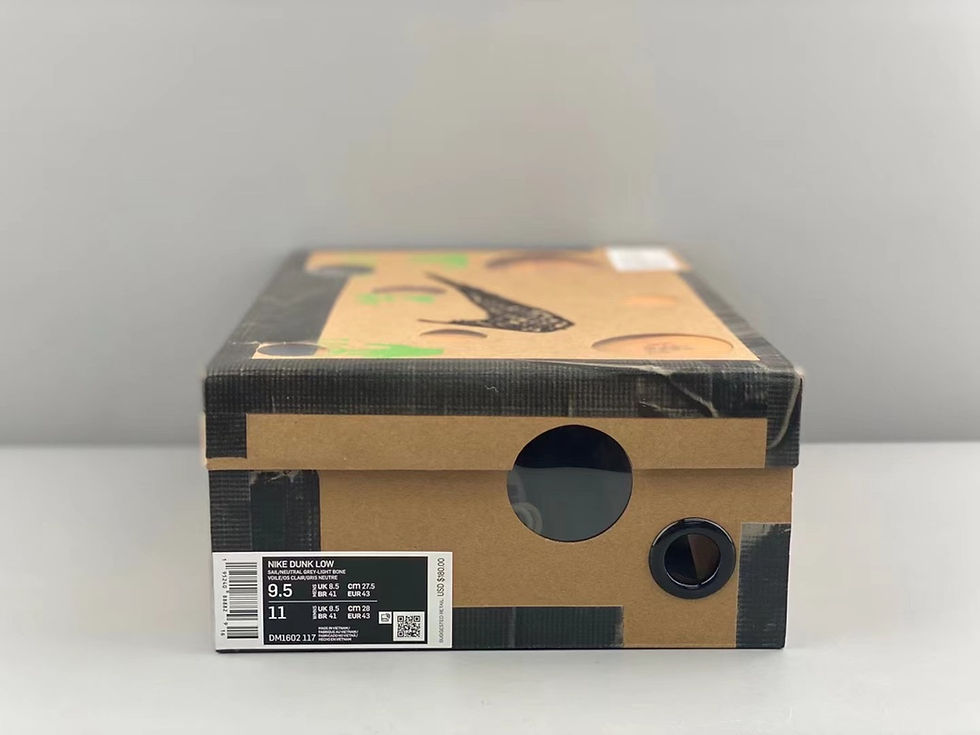 Thumbnail: NIKE DUNK LOW OFF-WHITE LOT 42
SAIL/NEUTRAL GREY-LIGHT BONE