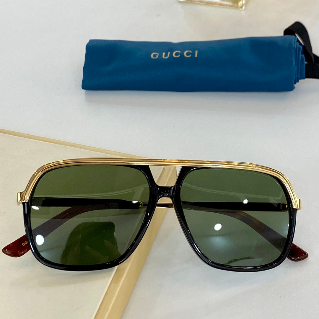 GUCCI GLASSES