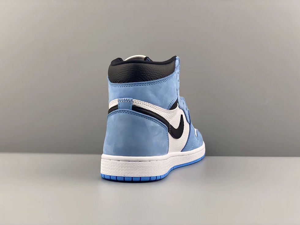 Thumbnail: AIR JORDAN 1 RETRO HIGH WHITE UNIVERSITY BLUE BLACK
WHITE/UNIVERSITY BLUE-BLACK