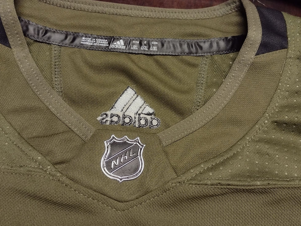 Thumbnail: Auston Matthews Salute To Service Jersey 