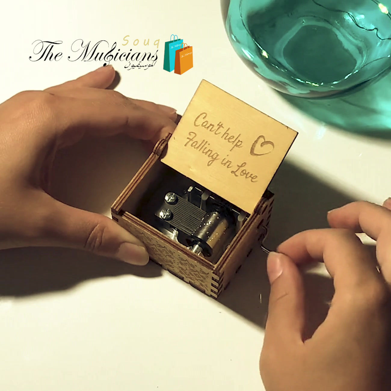 Can't Help Falling in love - Special Crafted Music Box