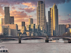 vauxhall  bridge 