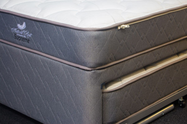 Thumbnail: Corner Supreme Trundler Bed Wellington